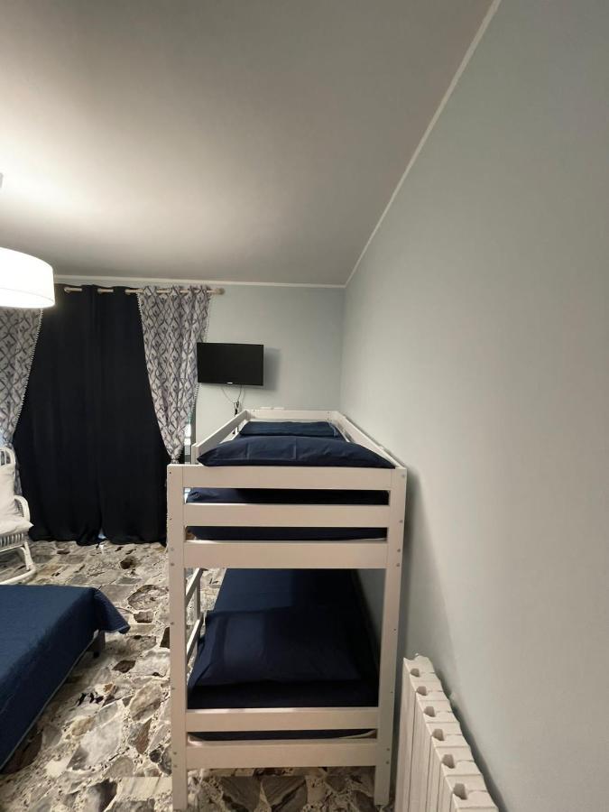 Alloggio Turistico Dea Bendata Anzio Bagian luar foto
